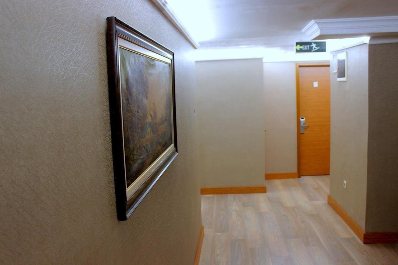 Buyuk Paris Hotel Istanboel